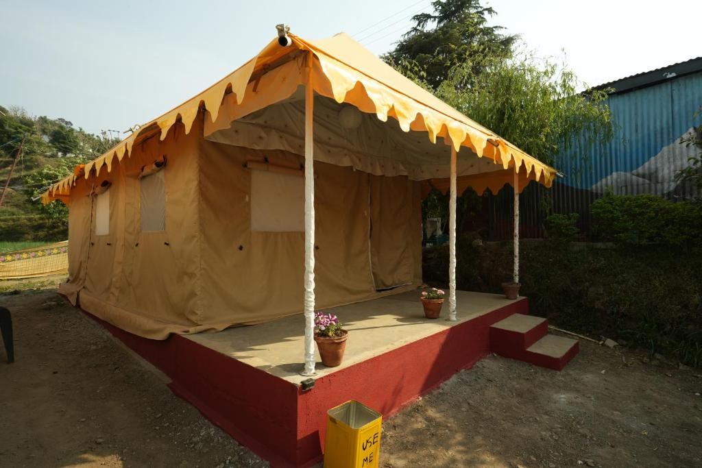 Foto sihtkohas Nainital asuva majutusasutuse H .R. MOUNT VIEW HOMESTAY. galeriist