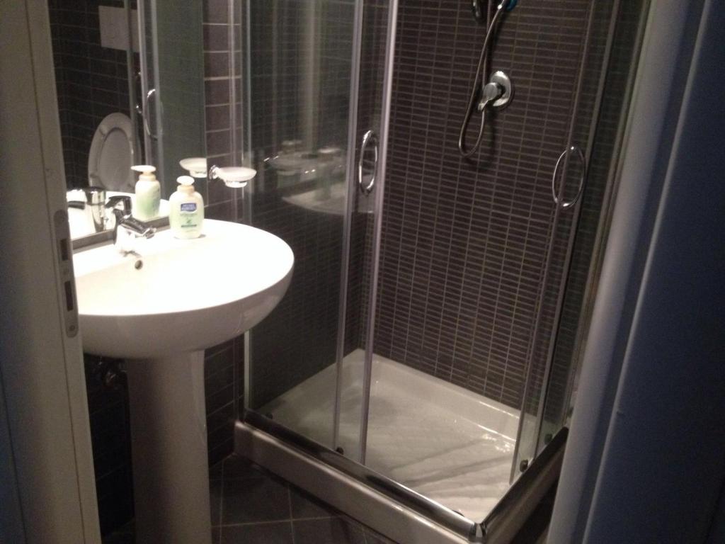 Koupelna v ubytování Re Mare B&B