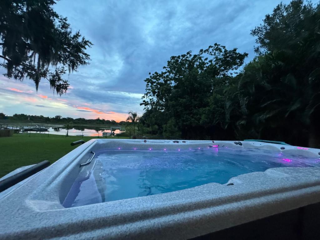 Swimmingpoolen hos eller tæt på LakeSide Story