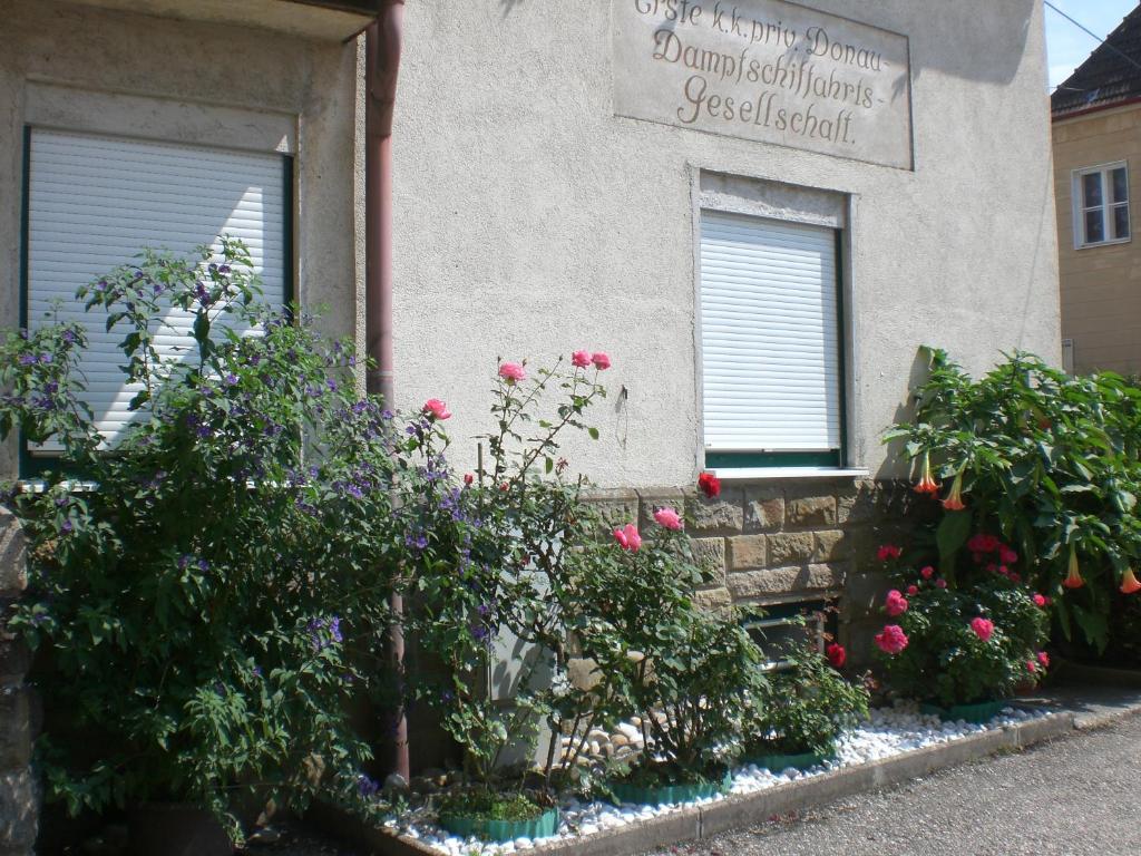 Vonkajšia záhrada v ubytovaní Privatzimmer Familie Wagner