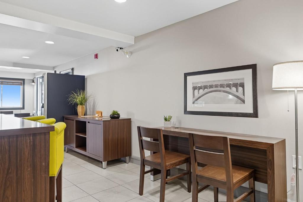 Country Inn & Suites by Radisson, Saskatoon, SK - Resim 30