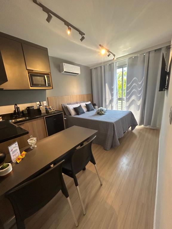 Η κουζίνα ή μικρή κουζίνα στο Studio moderno e novo perto do MAC - Uni Home 405 - Boa Viagem