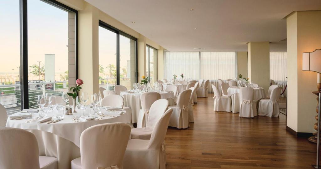 National Hotel - Resim 5