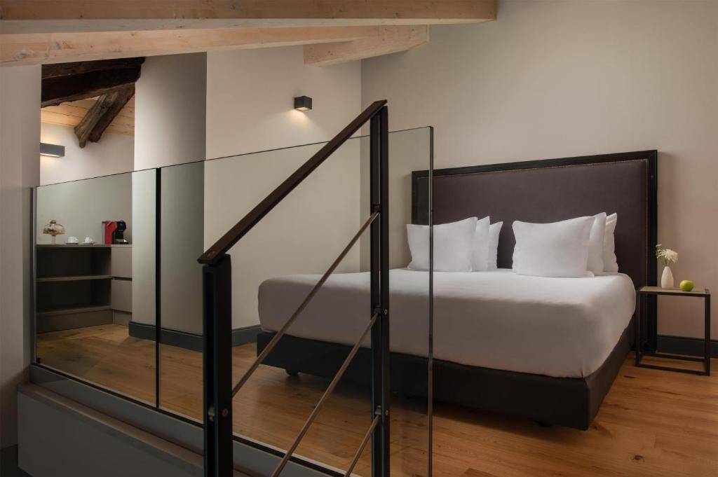 NH Collection Torino Piazza Carlina - Resim 32