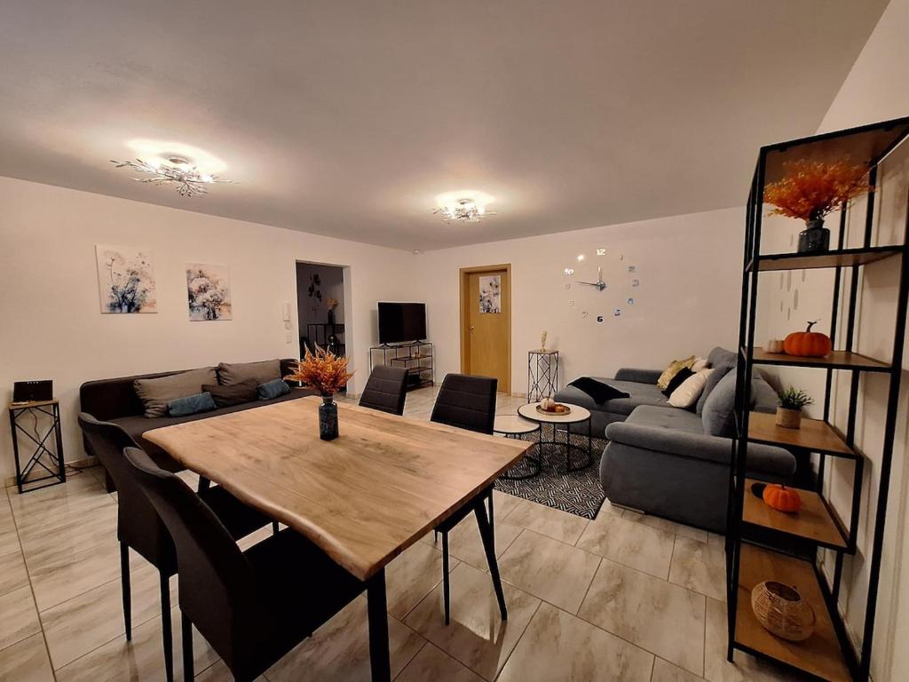 Χώρος καθιστικού στο R-lex17