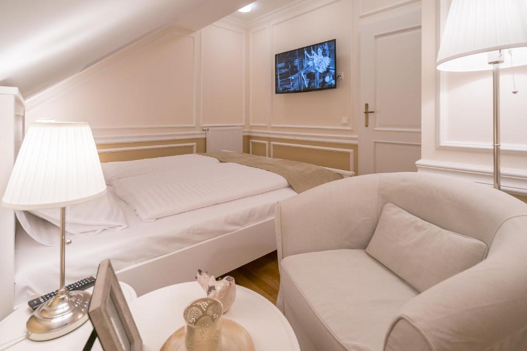 Revelton Suites Karlovy Vary - 15