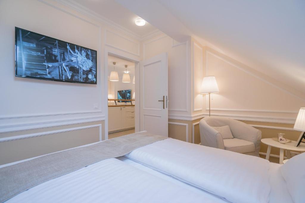 Revelton Suites Karlovy Vary - 14