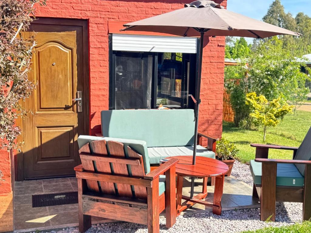 Casa con piscina climatizada cubierta, un refugio de paz tanto en invierno como en verano, a metros 