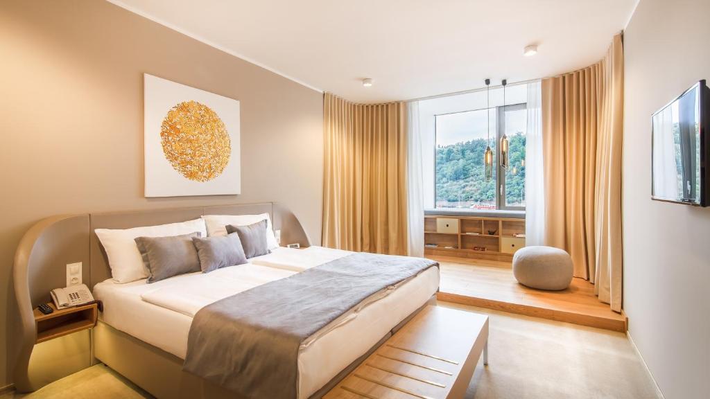 The President - Resim 31