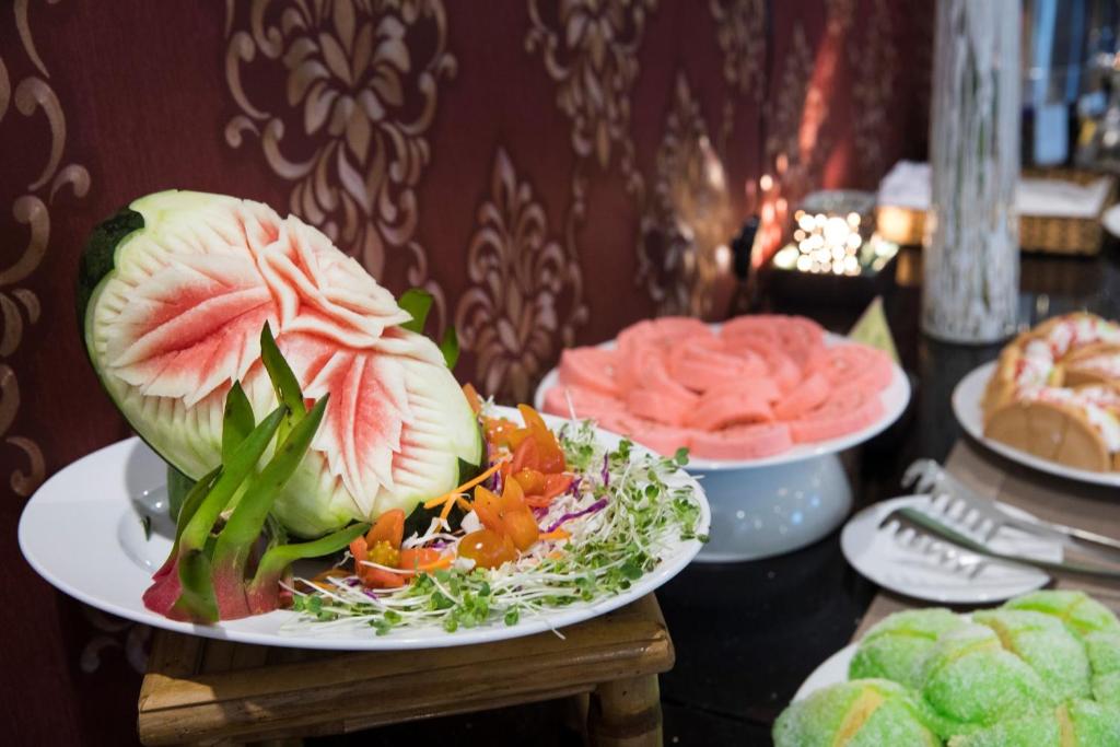 Đồ ăn tại/gần khách sạn