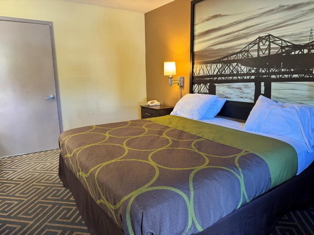 Super 8 by Wyndham Laurel - Habitación Con Cama Extragrande - No Fumadores