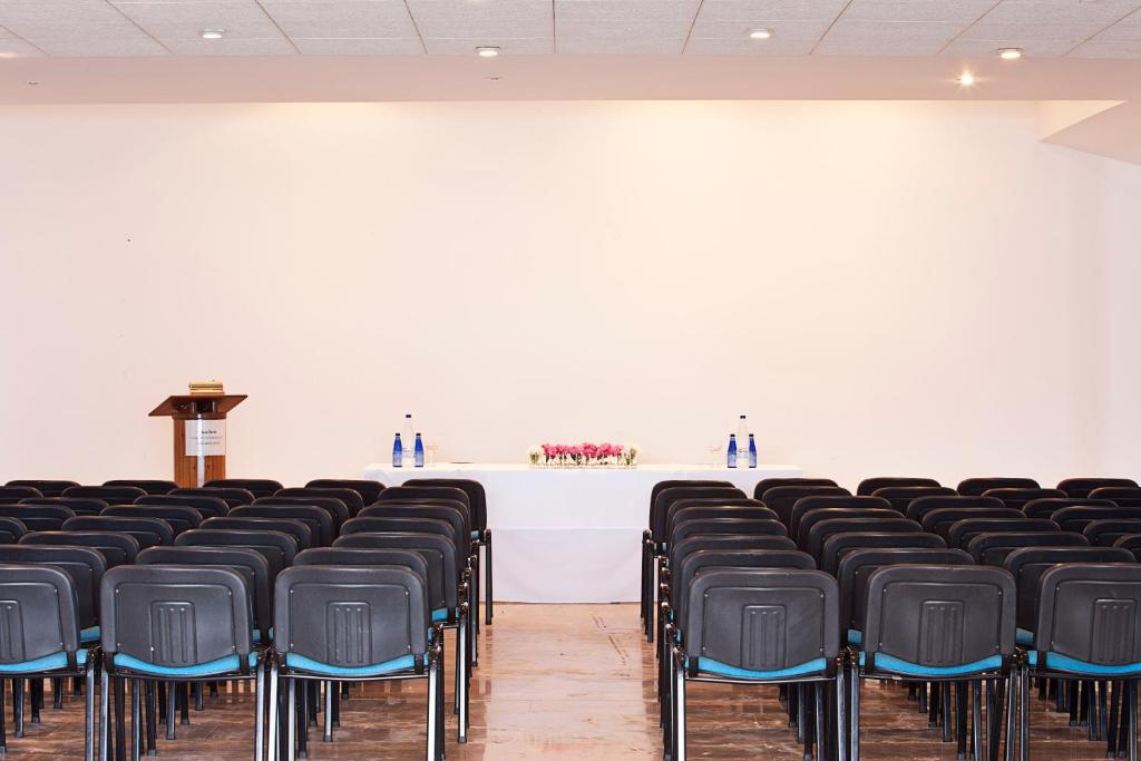 Konferenční prostory v ubytování Kalamaki Beach Resort