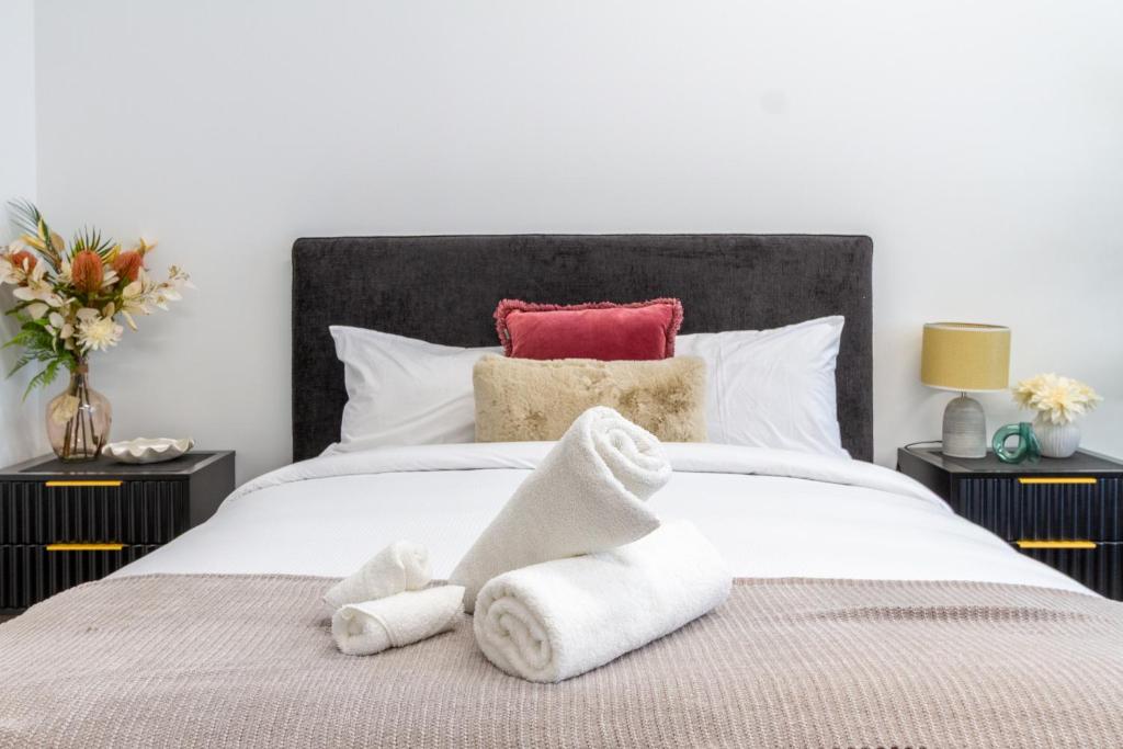 Like A Hotel Room, But Better Single Level Studio - Resim 15