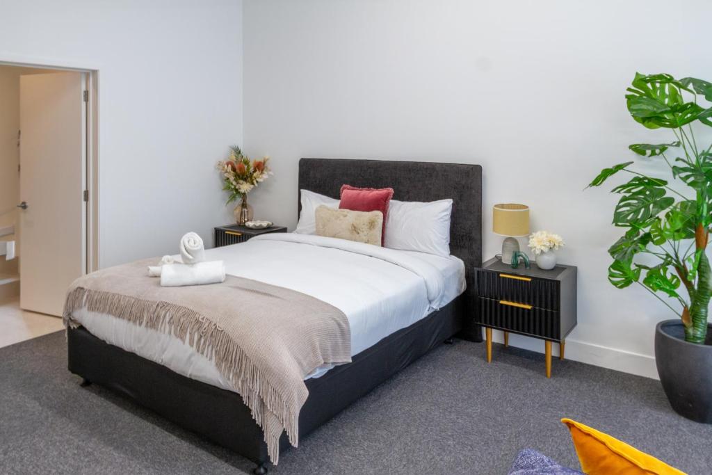 Like A Hotel Room, But Better Single Level Studio - Resim 21