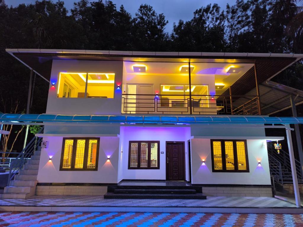 Budova, kde se chata nachází