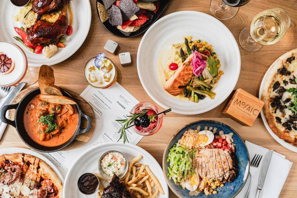 Hilton Toronto Airport Hotel & Suites - Resim 15