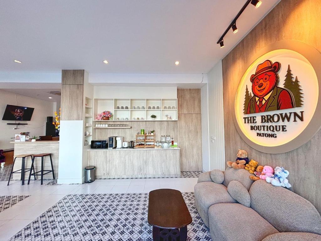 The Brown Boutique Patong - Resim 17