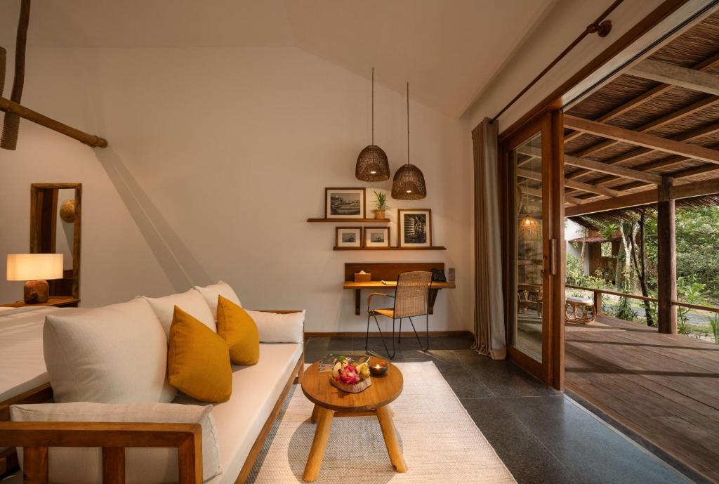 Green Bay Phu Quoc Resort & Spa - 5