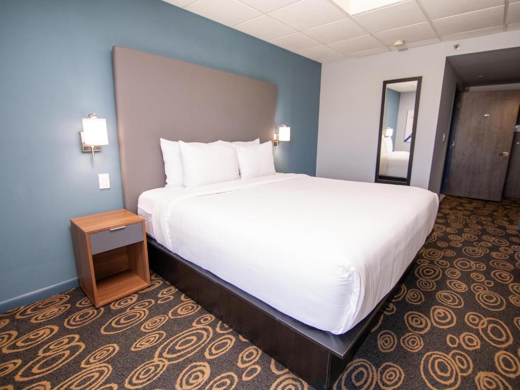 Regency Miami Airport by Sonesta - 