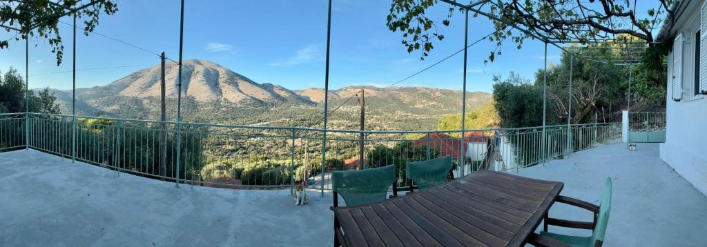 Imagen de la galería de Kefalonia Alexis house, en Pilaroú
