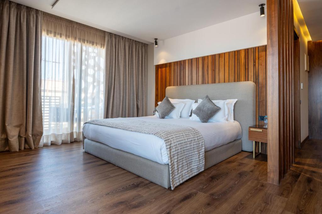 Longue vie Hotels - Suíte King Com Varanda