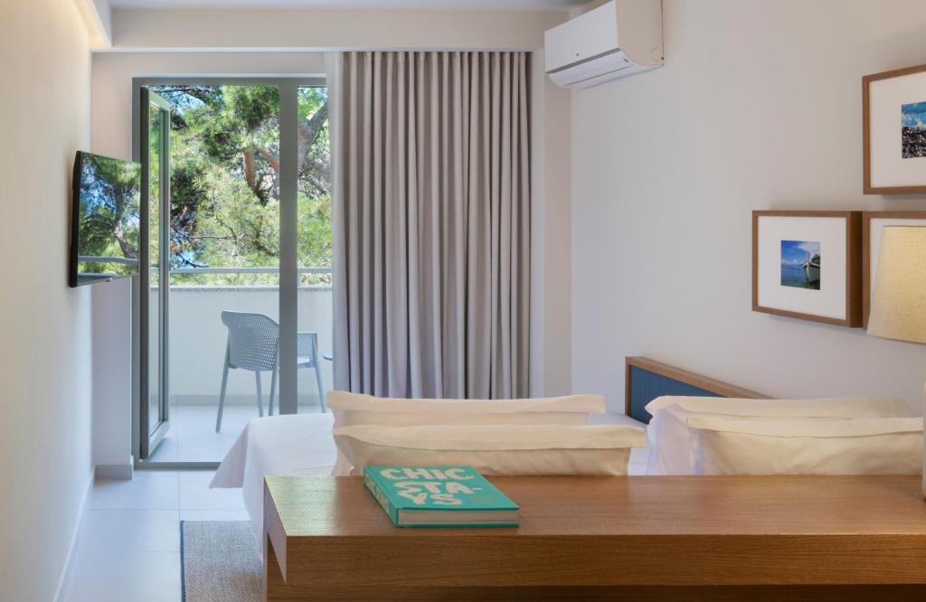 Bluesun Hotel Marina - 9