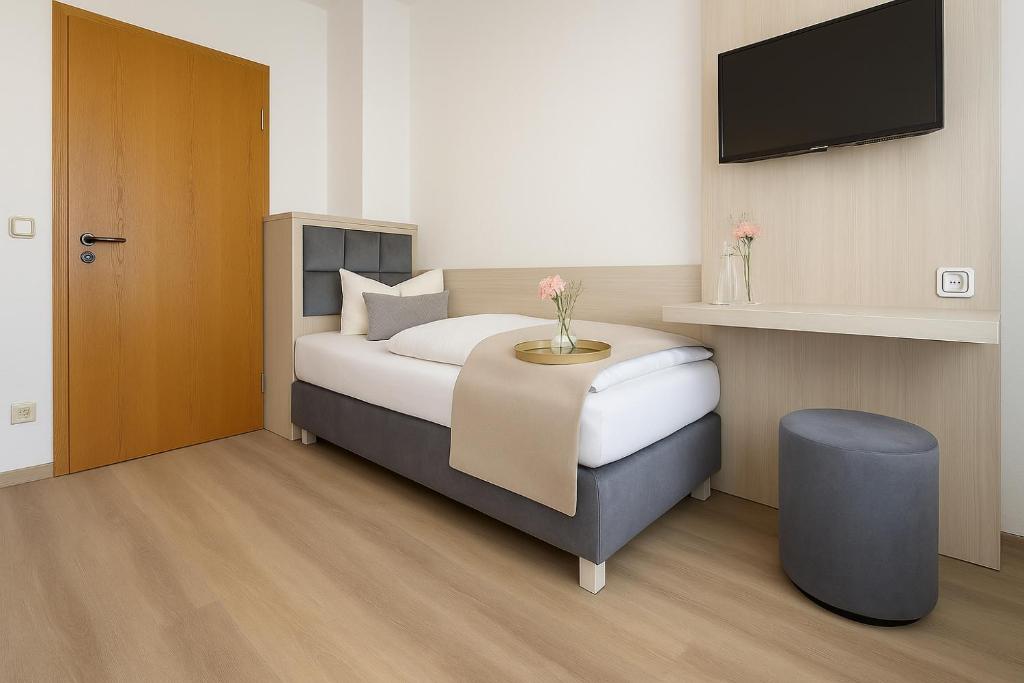 Messehotel Daucher A9 Autobahn 24h Self-Check-in - Single Room