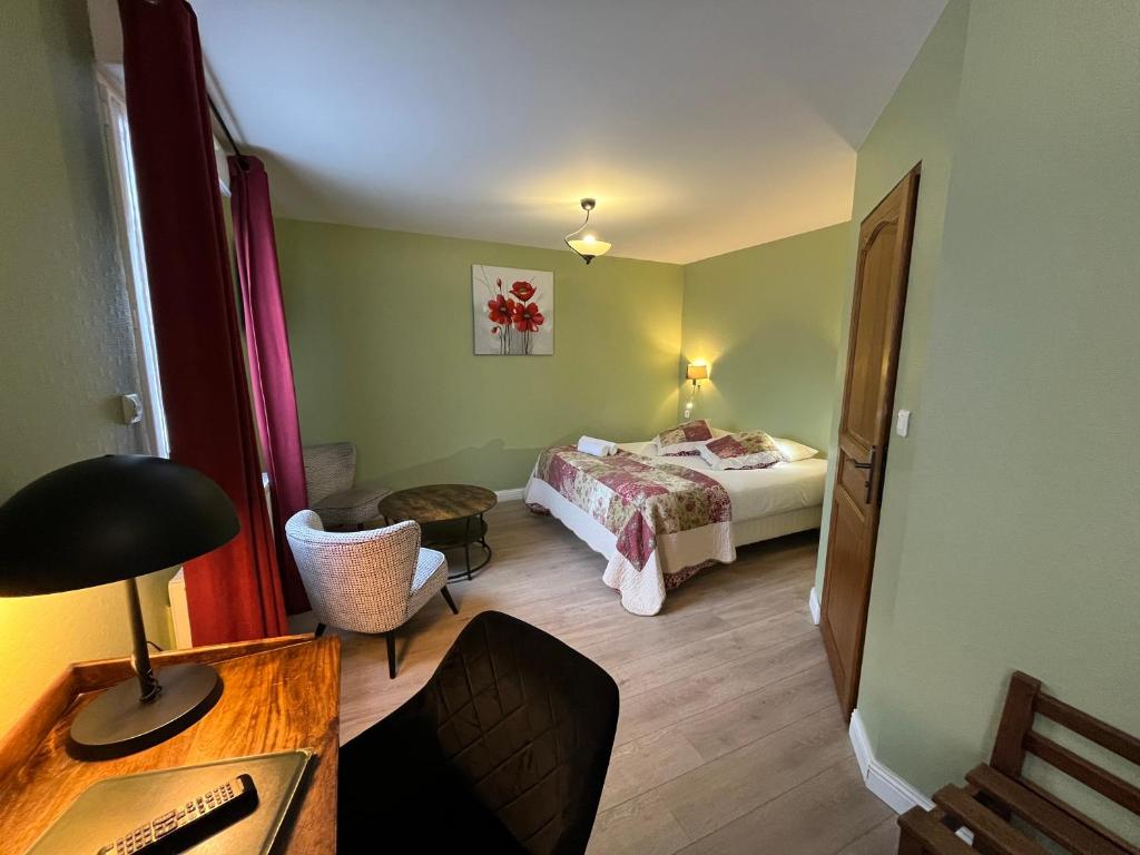 Logis Hôtel & Appartements Le Florence - Chambre Familiale (6 Adultes)
