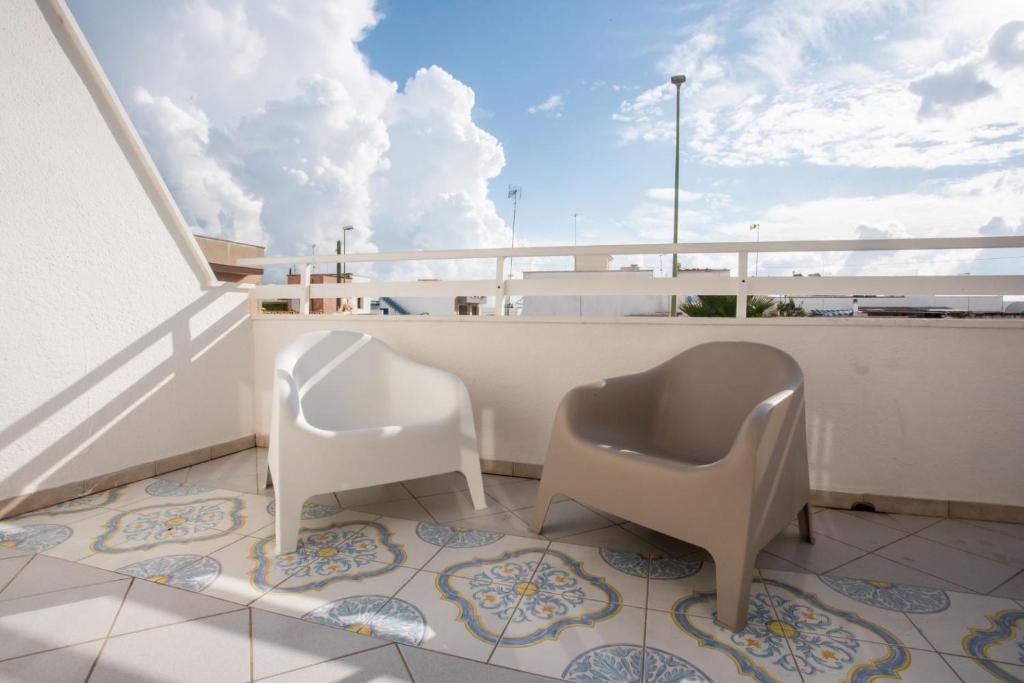 Ban công/sân hiên tại Blue Bay Lux House