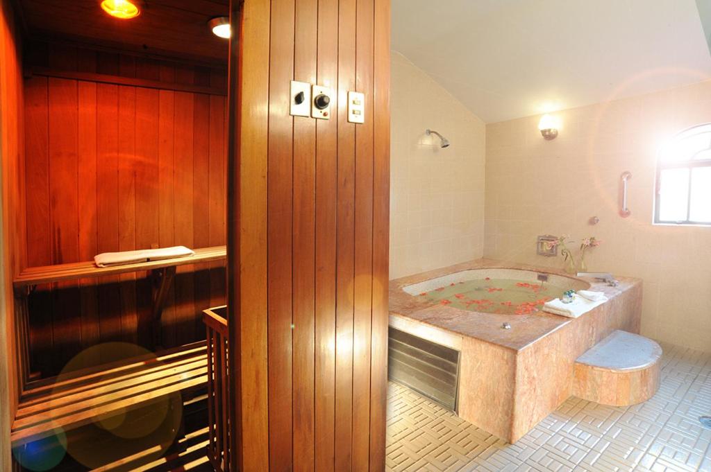 Hotel Park Villa photo