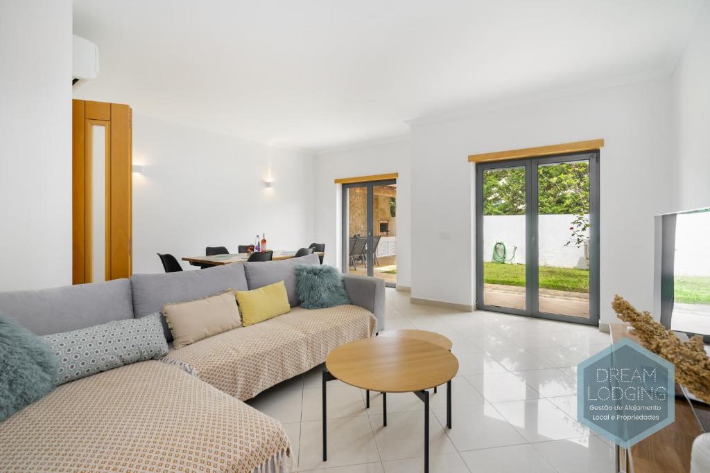 Quinta do Pinheiro Residence AF - Dream Lodging
