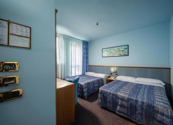 Hotel & Loisir Le Ruote - Chambre Familiale (2 Adultes + 2 Enfants)