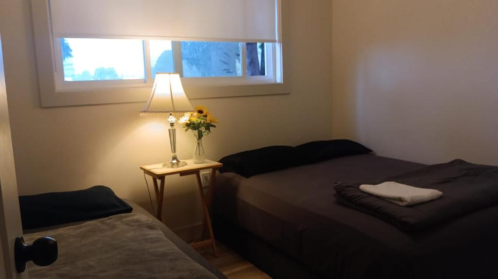 Billede fra billedgalleriet på Cozy Room Near Downtown Vancouver, Science World, Skytrain, Cafes, Fast Wifi, Free Parking i Vancouver
