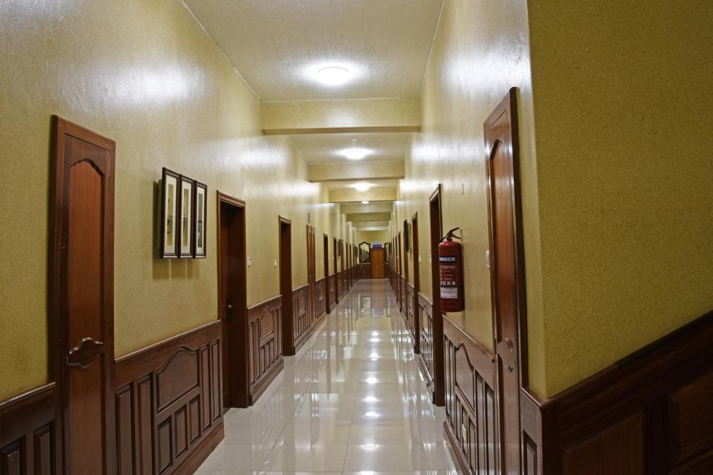 Entebbe şehrindeki Imperial Golf View Hotel tesisine ait fotoğraf galerisinden bir görsel