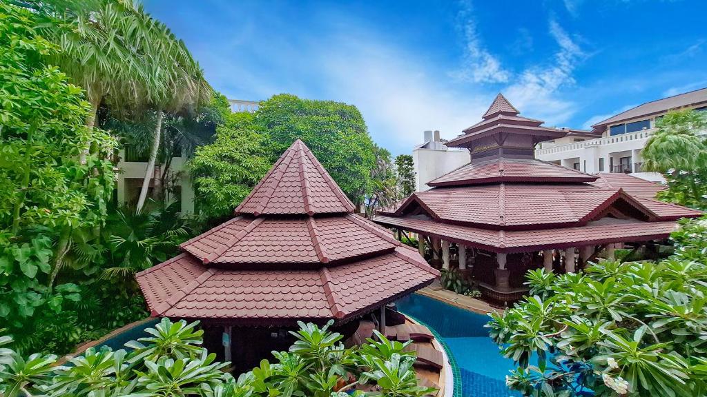 Quality Beach Resorts and Spa Patong - Resim 37