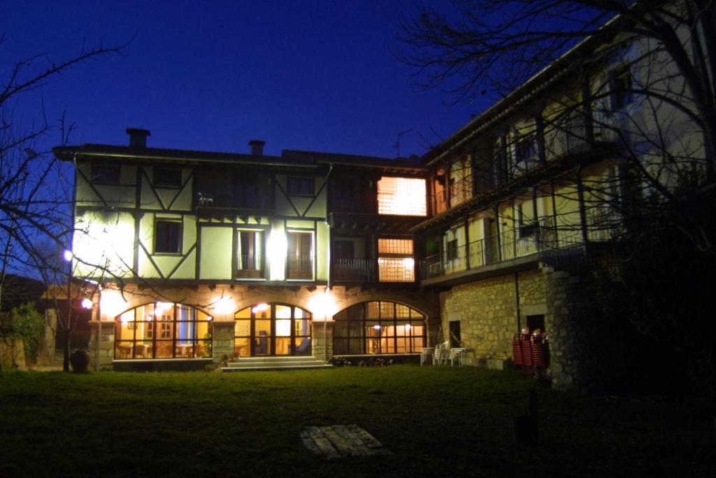 Budova, v ktorej sa hotel nachádza