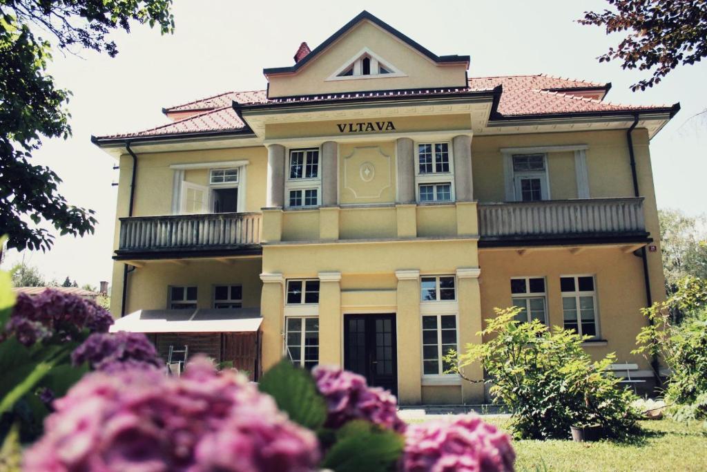 Apartment Villa Vltava - Housity