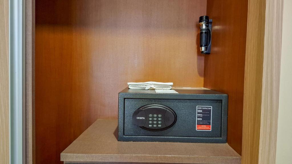 Quality Beach Resorts and Spa Patong - Resim 39