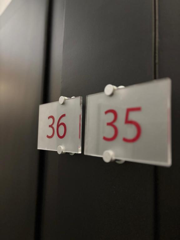 Colour Hotel - Resim 9