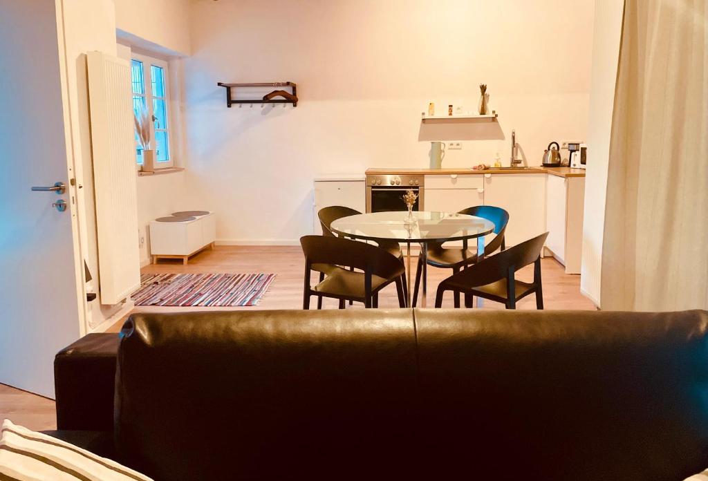 Kuchyň nebo kuchyňský kout v ubytování Odw homes - Functional workers apartment with terrace