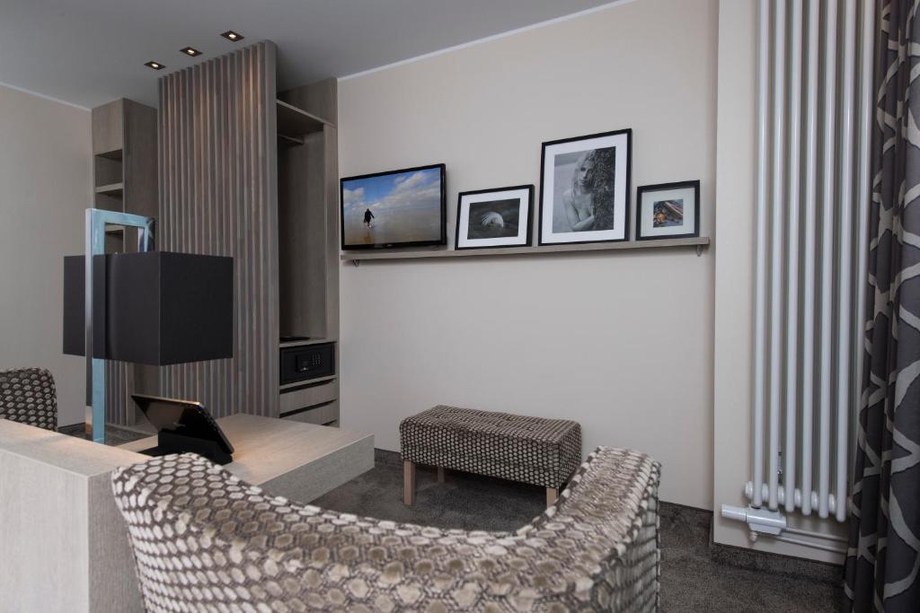 SANDglow - Small Double Room 