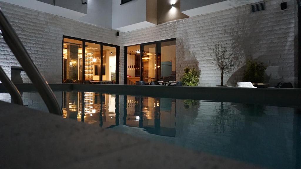 Πισίνα στο ή κοντά στο POOL RESORT- Vila Lena lux apartmani 7 i 8