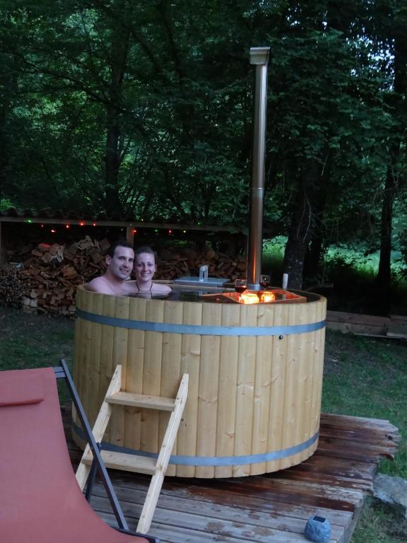 Fotografie z fotogalerie ubytování Les Cabanes De Pyrene v destinaci Cazarilh