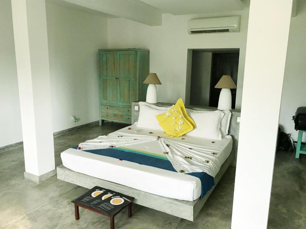 Buckingham Place - 7