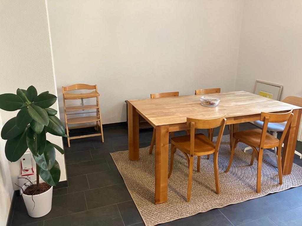 Free Parking & Travel Card - Early Check-in or Late Check-out on request - Resim 12