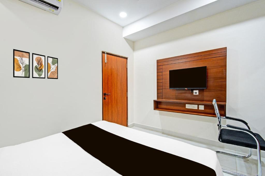 Μια τηλεόραση ή/και κέντρο ψυχαγωγίας στο Super HOTEL O LAURA