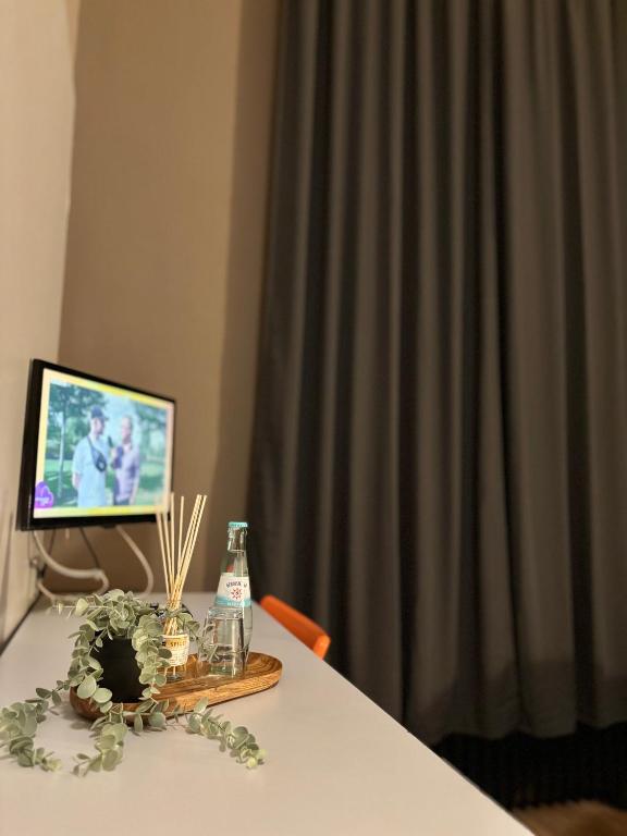 Colour Hotel - Resim 21