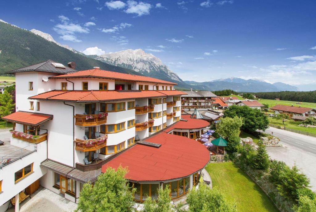 Nespecifikovaný výhled na hory nebo výhled na hory při pohledu z hotelu