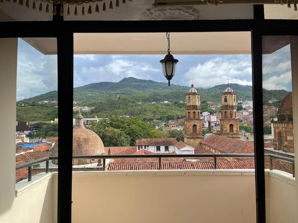 Nespecifikovaný výhled na hory nebo výhled na hory při pohledu z apartmánu