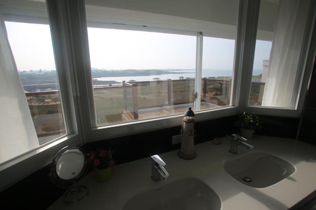 Koupelna v ubytování Malibu OceanView Homestay